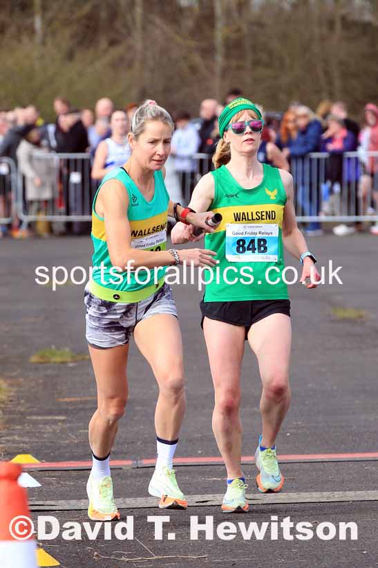 Senior womens 2023 Elswick Harriers Road Relays, Albamarle Barrack Airfield, Ouston, Northumberland. Photo: David T. Hewitson/Sports for All Pics